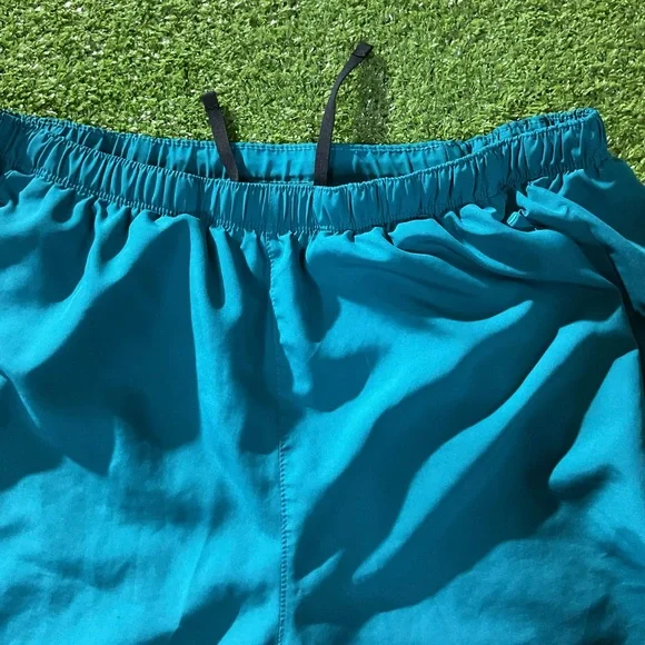 Nike Turquoise Men’s Running Shorts - Picture 5 of 10